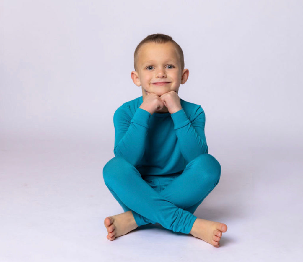 Pout Fish Two Piece Jammie Set (18-24 mth- 5T) *read description