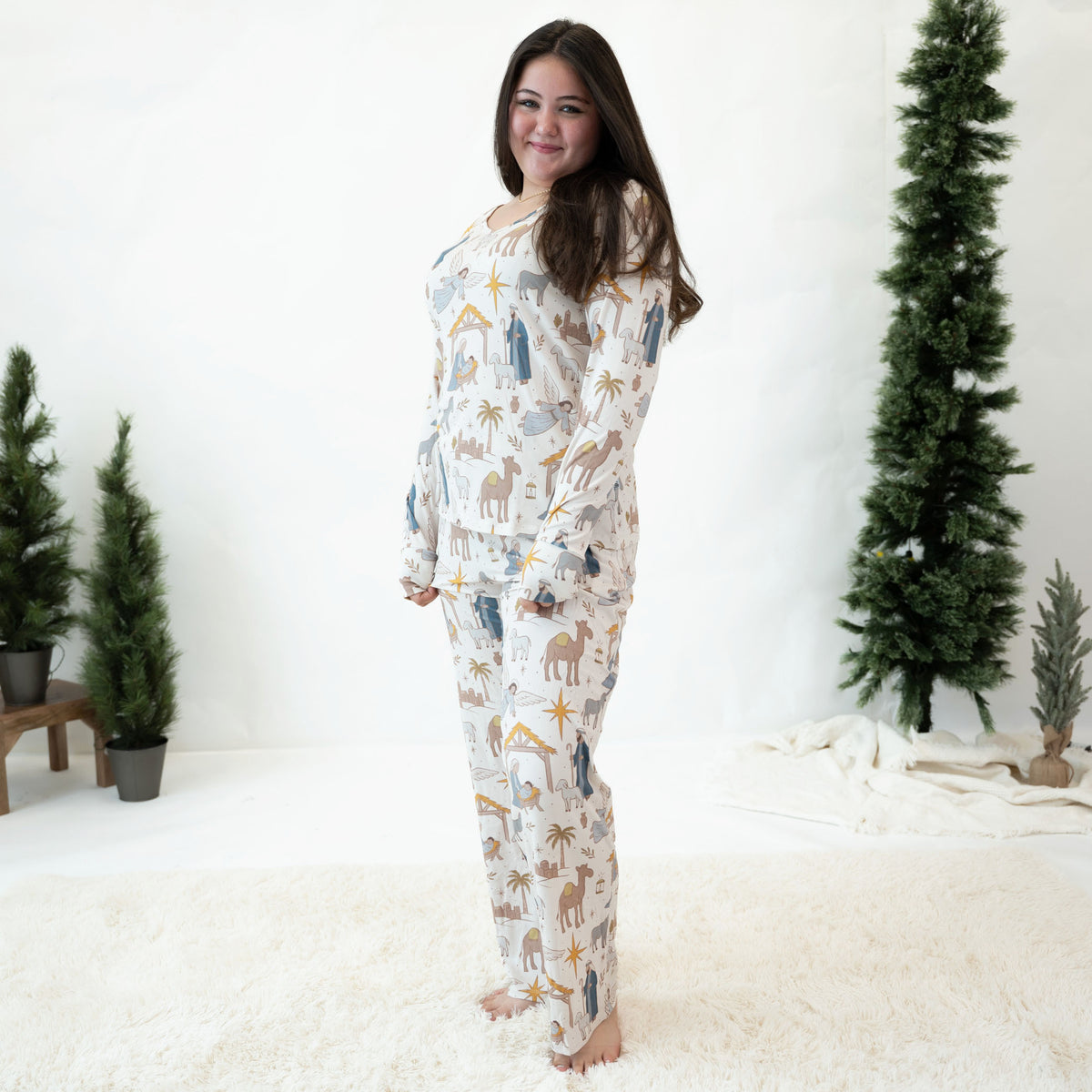 Away In The Manger Women's Long Sleeve Two-Piece Set Luxe Edition | Cotton Bamboo Blend