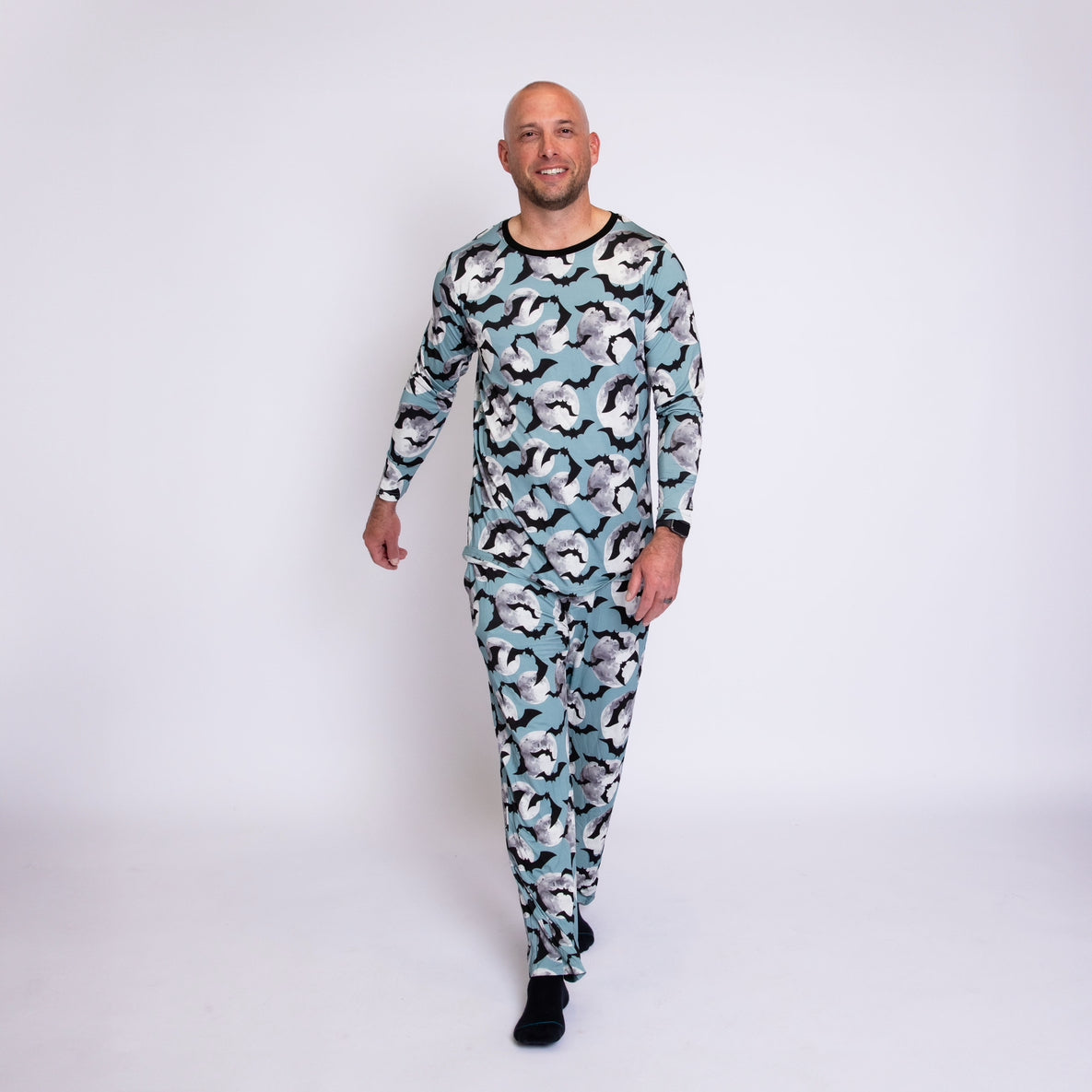 Go Bat to Sleep Relaxed Two Piece Jammie Set