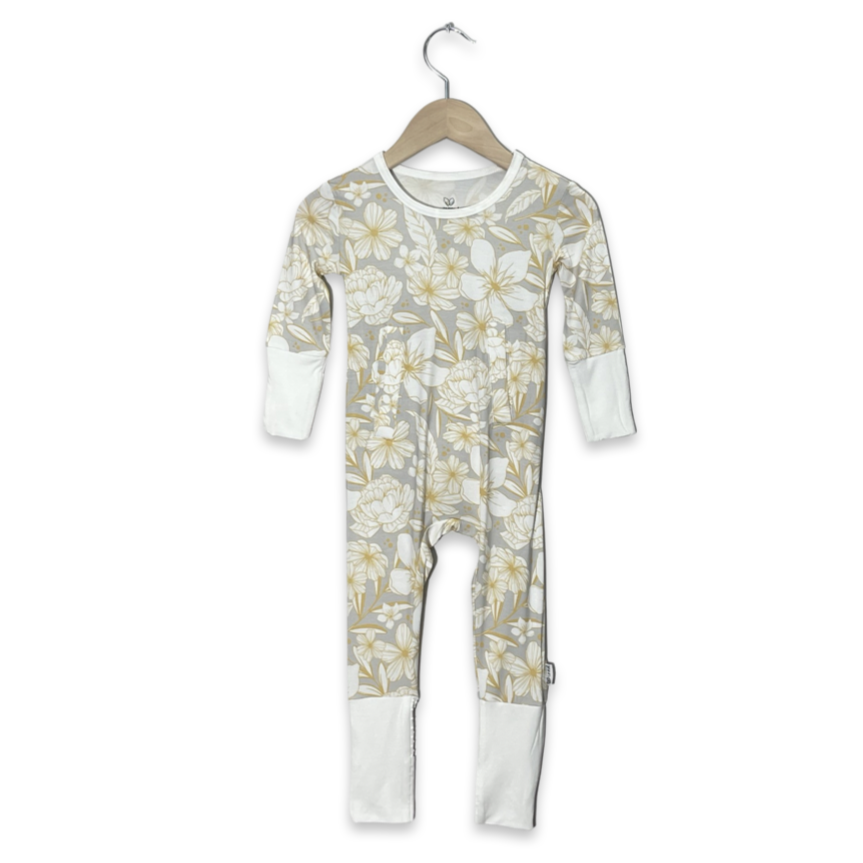 Magnolia Blossom Adaptive Tube Access Day to Night Romper (NO SNAPS)