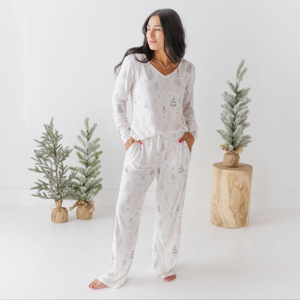 Snow Kissed Pines Women's Long Sleeve Two Piece Set