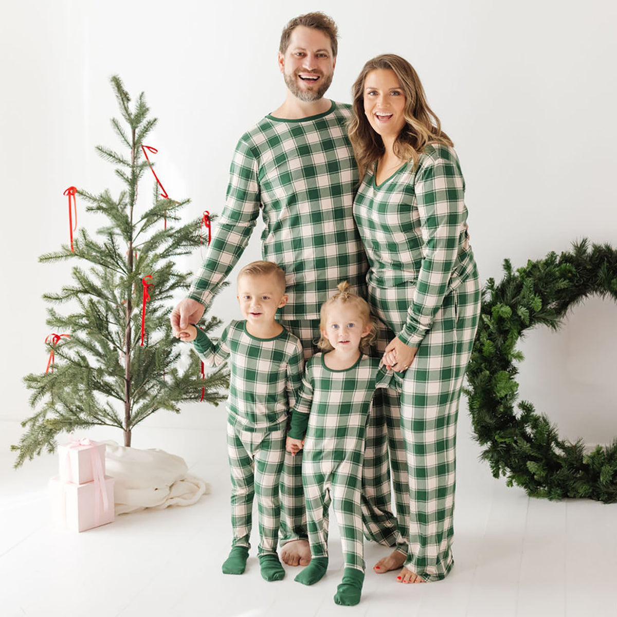 Simple Seed Baby - Bamboo Baby, Rompers, pajamas, Shower Gifts, romper